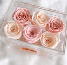 Load image into Gallery viewer, 6 Rose Box With Stem
